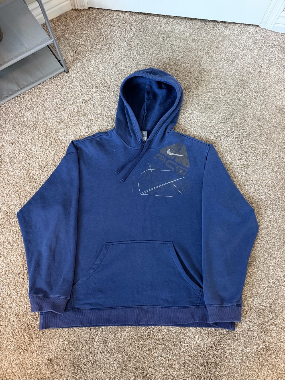 Y2K Nike ACG Men's Dark Blue Graphic Pullover Hoodie